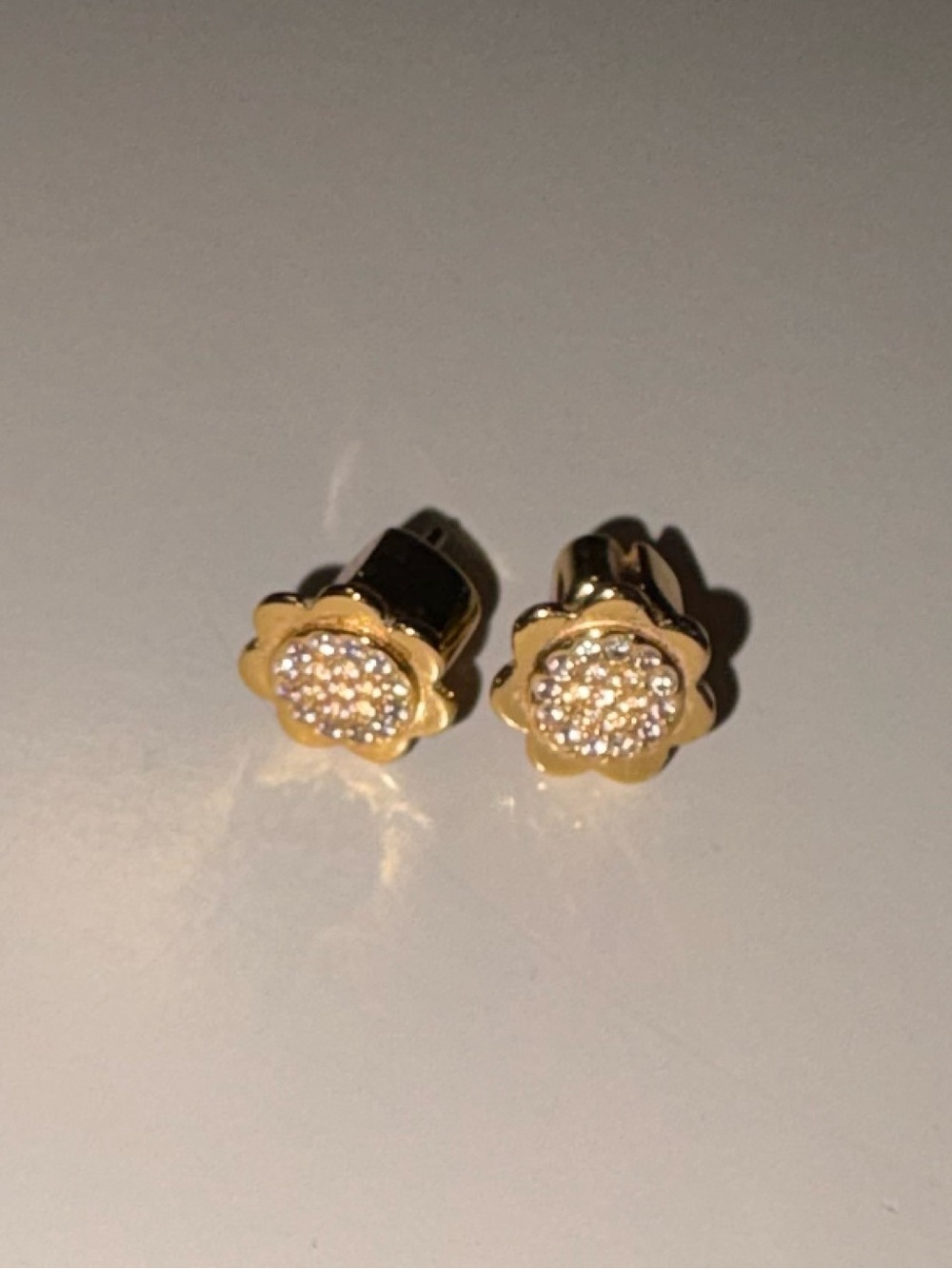 kate spade Gold Flower Stud Earrings